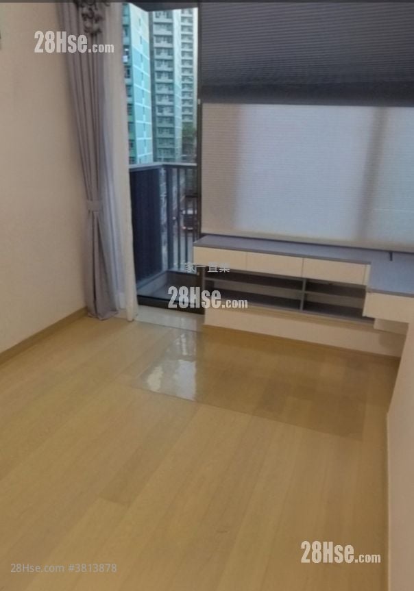 Mantin Heights Rental 2 Bedrooms , 1 Bathroom 585 ft²