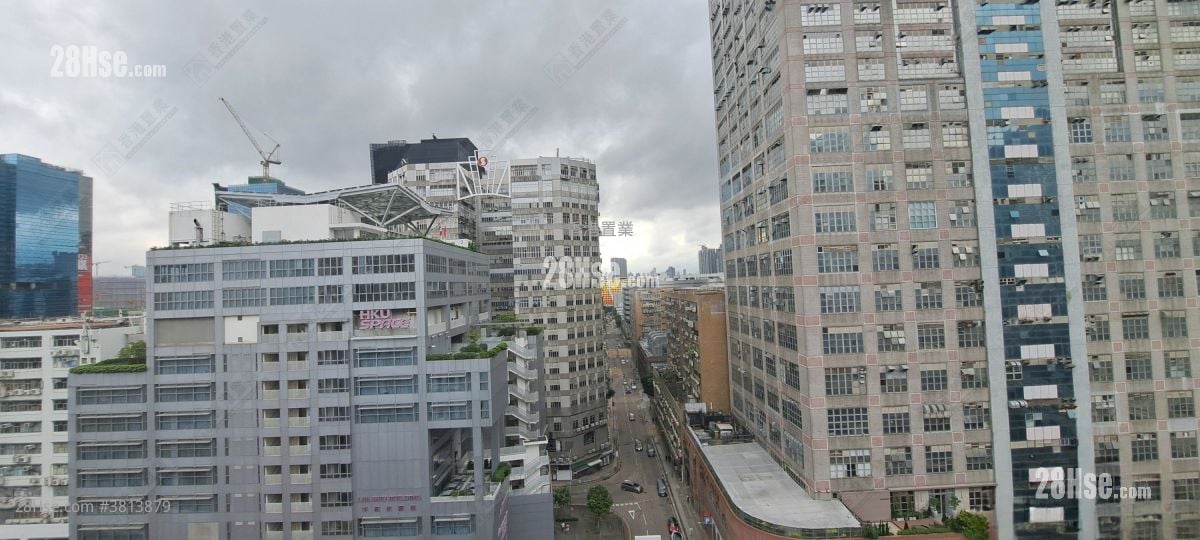 Telford Gardens Sell 3 Bedrooms , 1 Bathroom 532 ft²