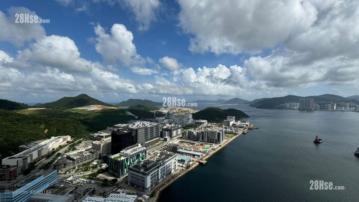 LP6 售盘 3 房 , 2 浴室 728 平方尺