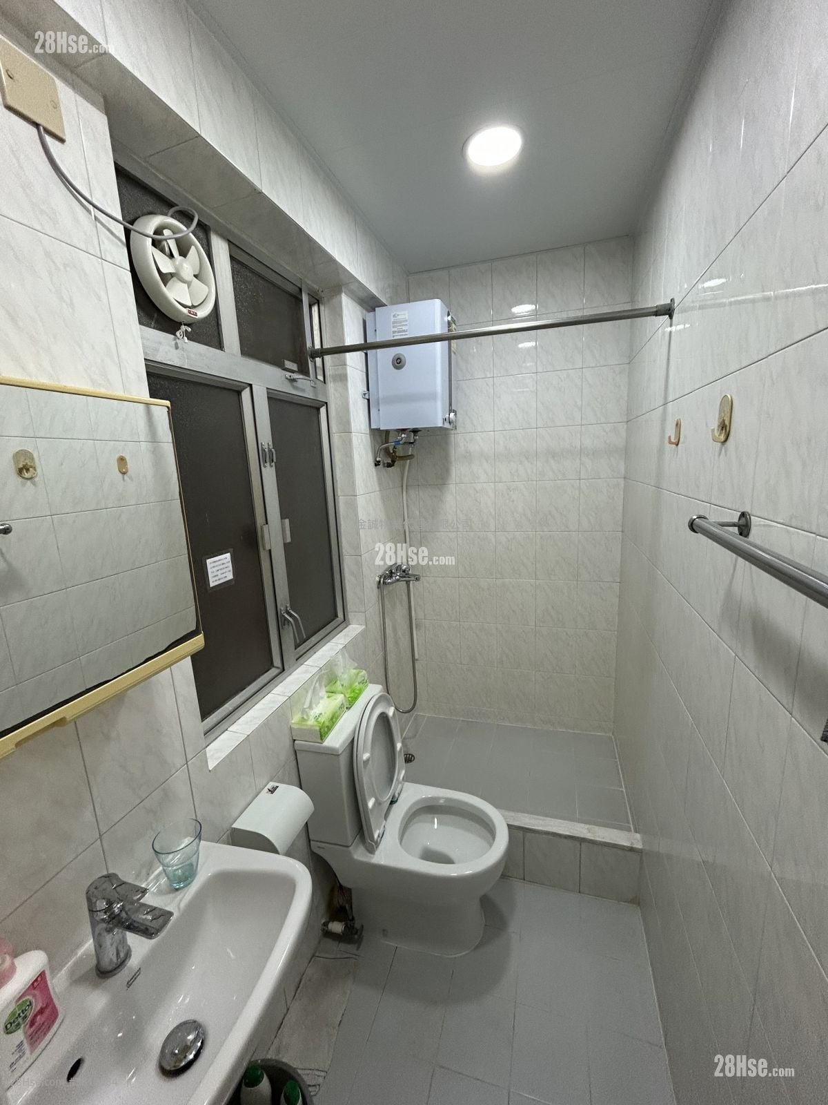 侨发大厦 租盘 1 房 , 1 浴室 315 平方尺