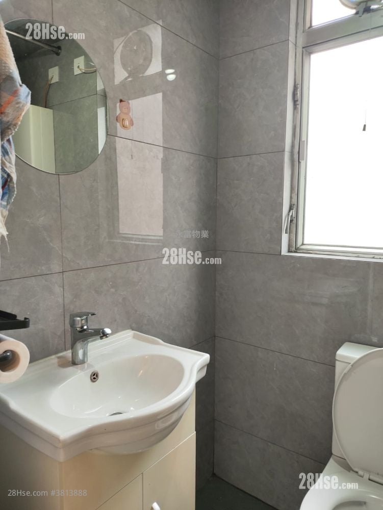 Hand Cheong Court Rental 2 Bedrooms 332 ft²