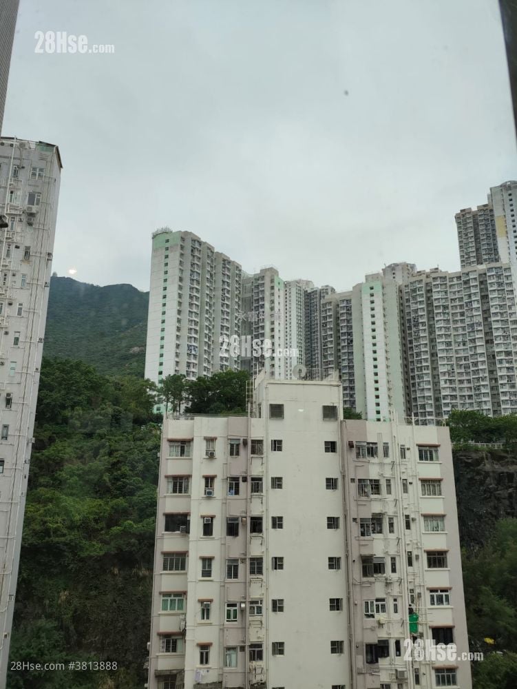 Hand Cheong Court Rental 2 Bedrooms 332 ft²