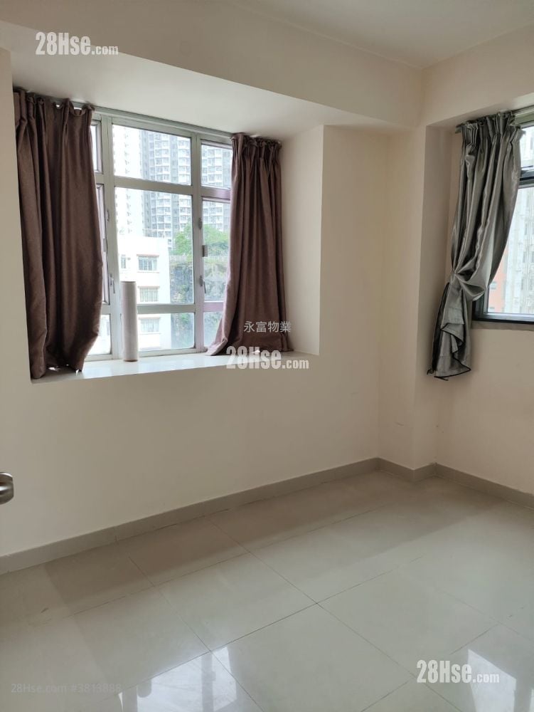 Hand Cheong Court Rental 2 Bedrooms 332 ft²