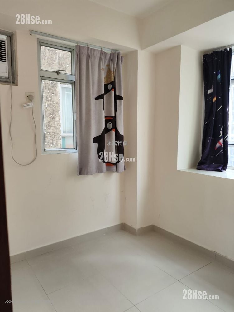 Hand Cheong Court Rental 2 Bedrooms 332 ft²