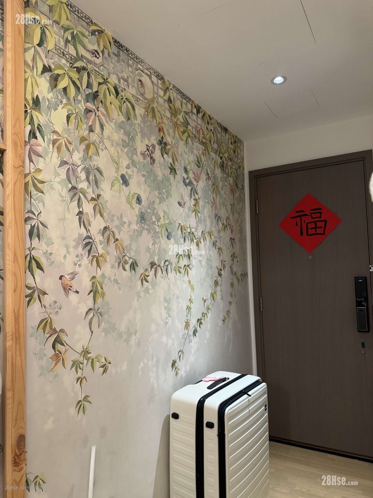 逸瑆 租盘 开放式间隔 , 1 浴室 286 平方尺