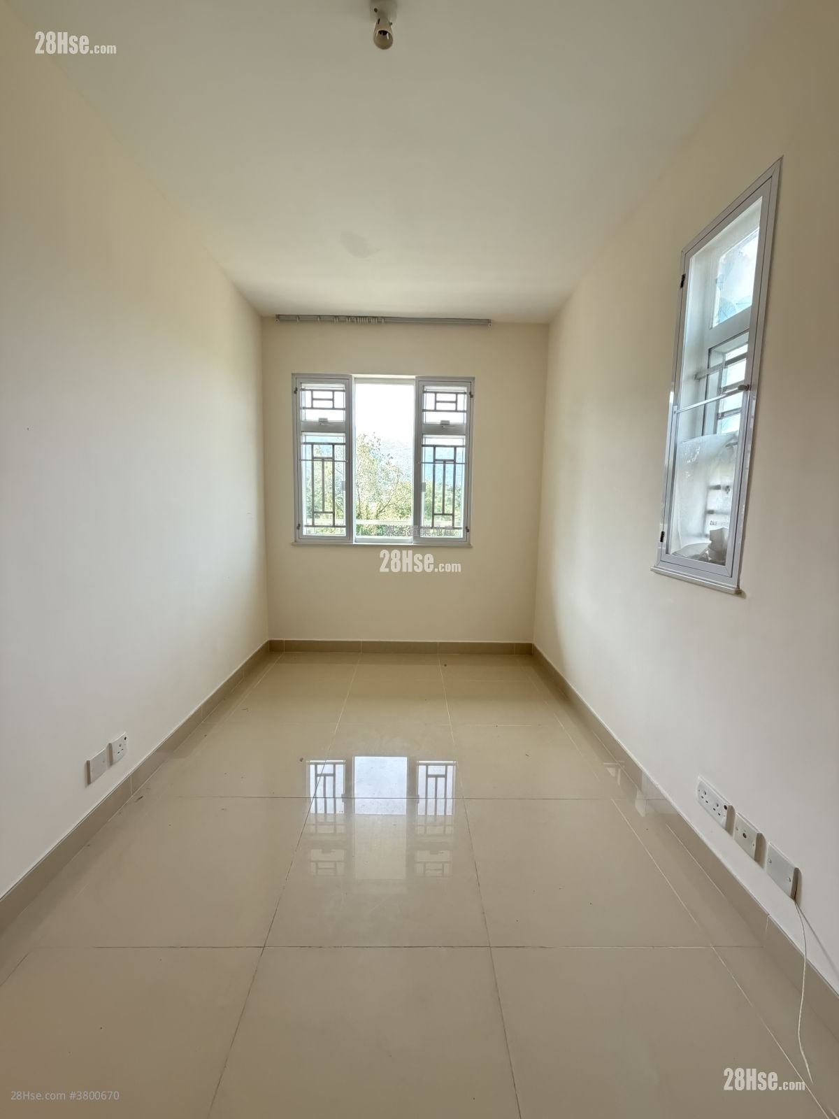 Village Rental 3 Bedrooms , 2 Bathrooms 700 ft²