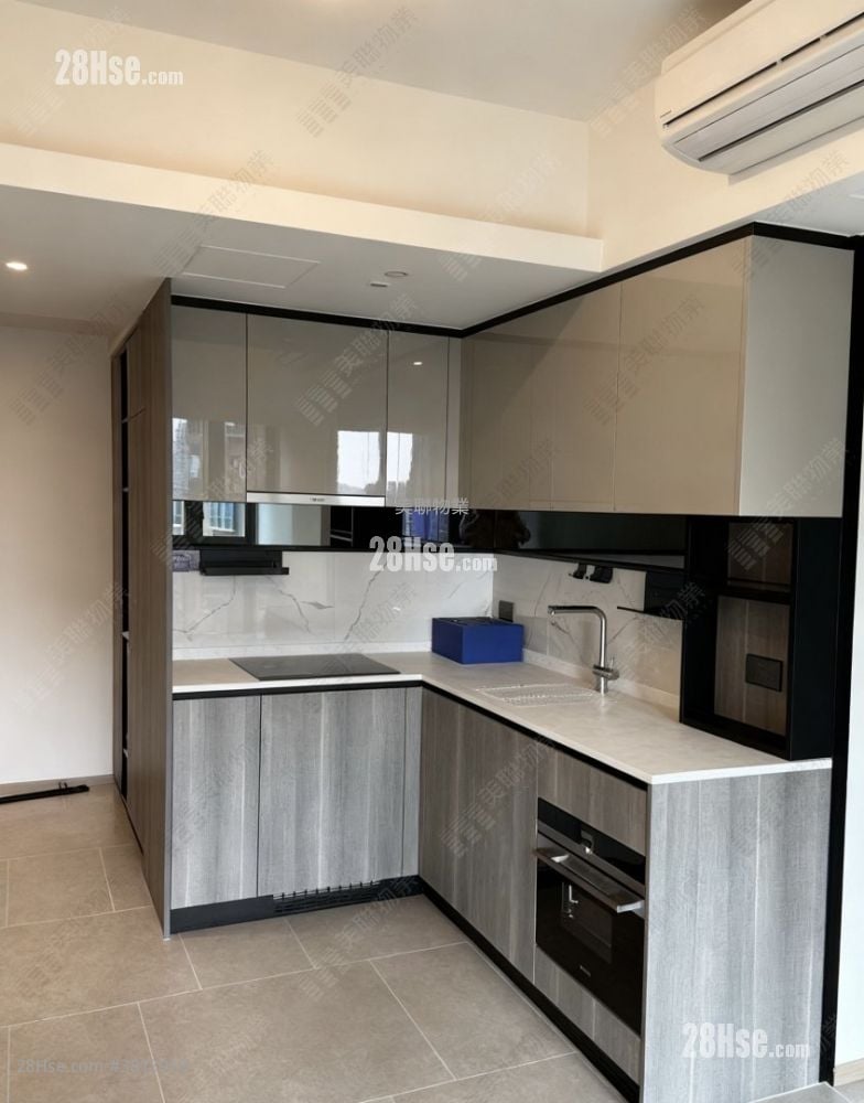 The YOHO Hub 售盘 3 房 , 1 浴室 530 平方尺