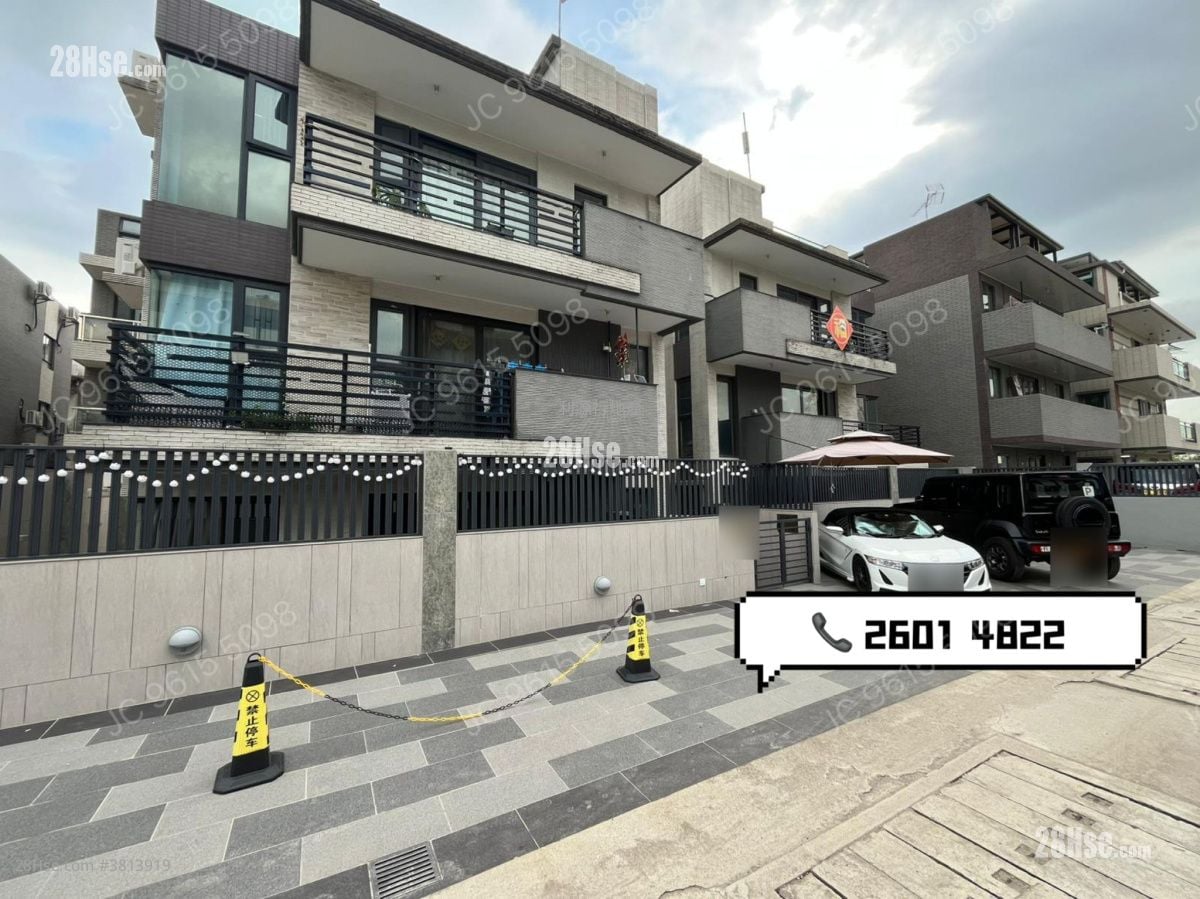 村屋 租盤 3 房 , 2 浴室 700 平方呎