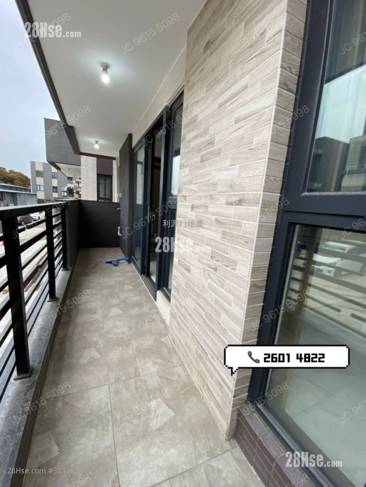 村屋 租盤 3 房 , 2 浴室 700 平方呎