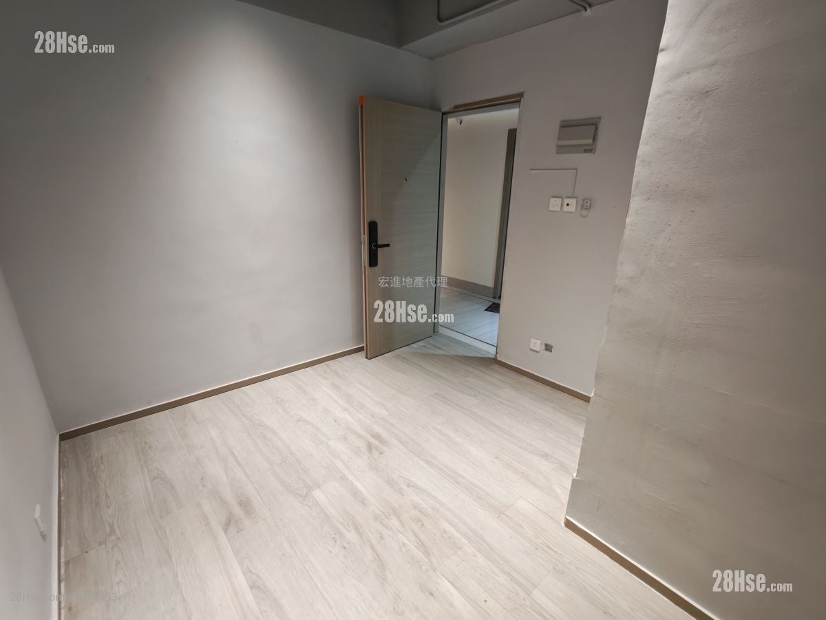 建德丰工业大厦 租盘