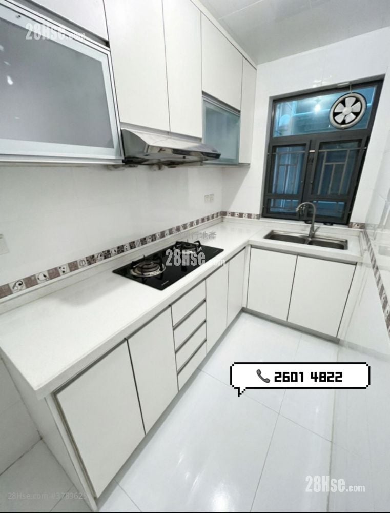 村屋 租盘 3 房 , 1 浴室 700 平方尺