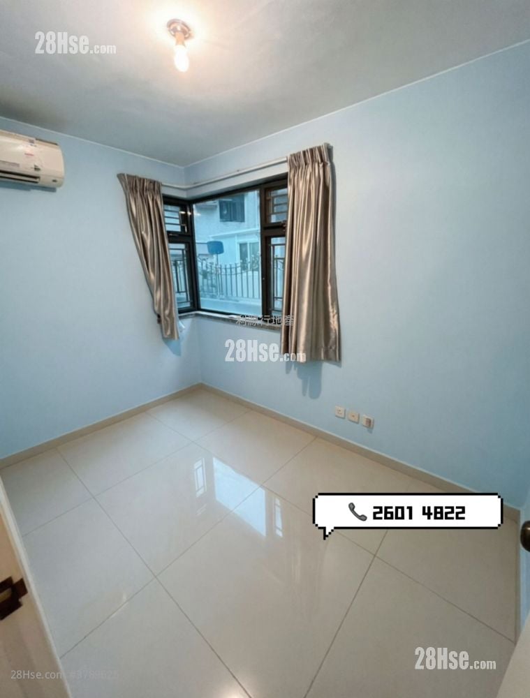 村屋 租盘 3 房 , 1 浴室 700 平方尺