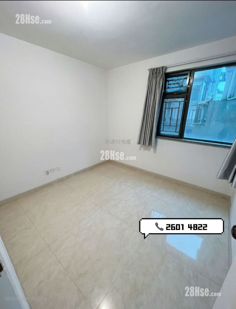 村屋 租盘 3 房 , 1 浴室 700 平方尺