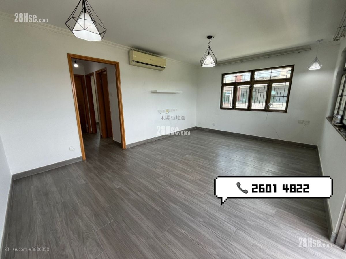 村屋 租盤 3 房 , 1 浴室 700 平方呎