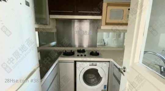 Metro Town Sell 2 Bedrooms 476 ft²