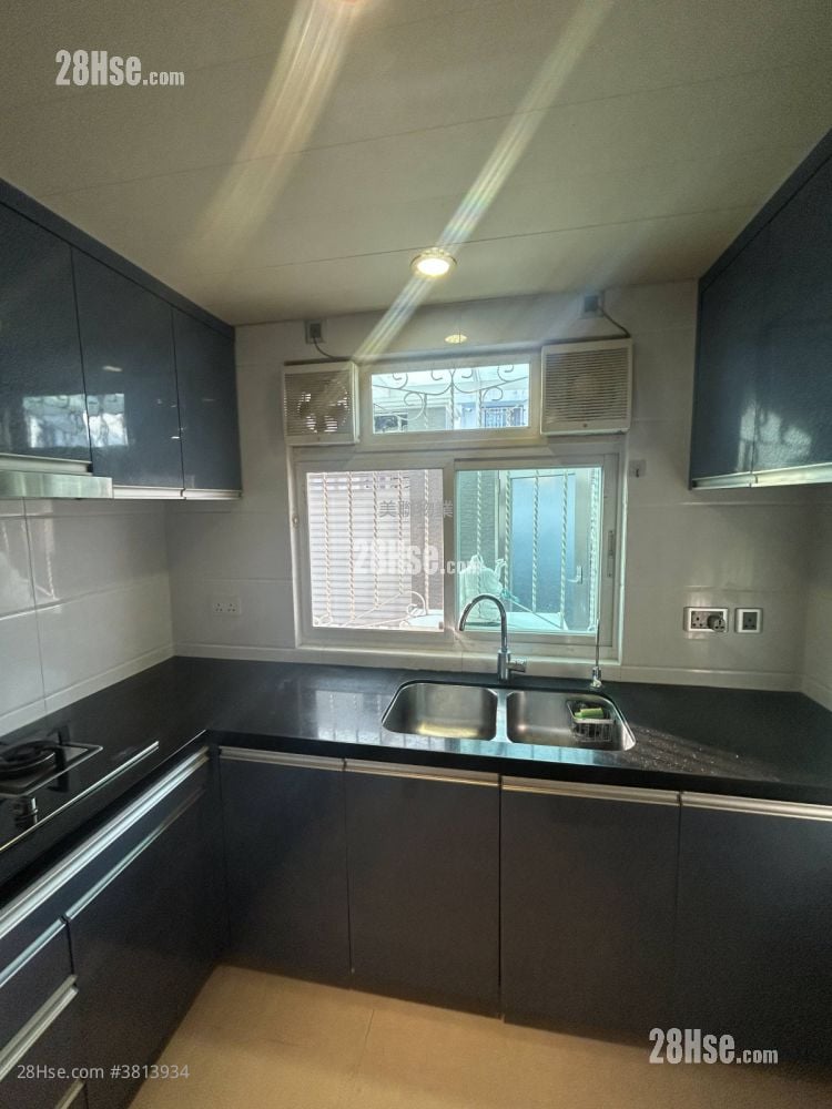 錦繡花園 售盤 3 房 848 平方呎