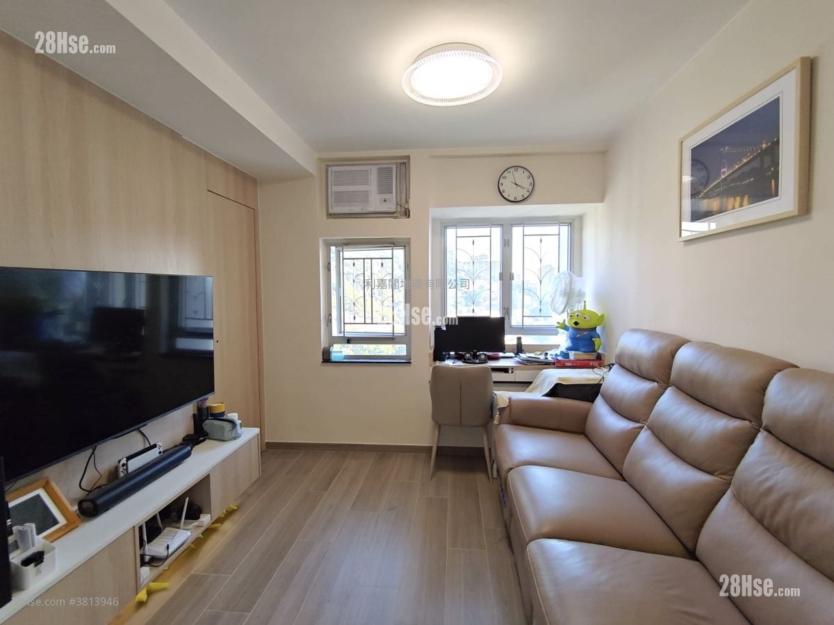 新葵芳花园 售盘 2 房 415 平方尺