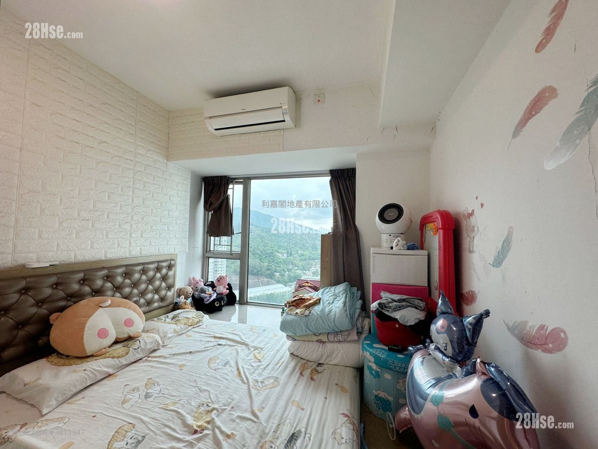 Bellagio Sell 2 Bedrooms 519 ft²