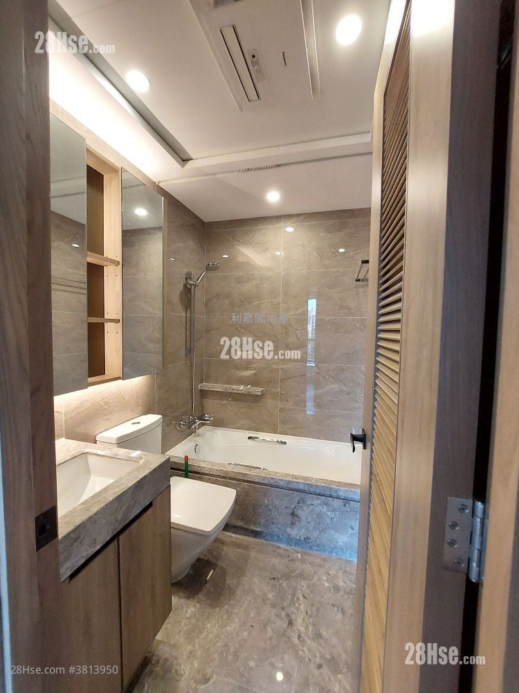 海日湾 II 售盘 2 房 , 2 浴室 585 平方尺