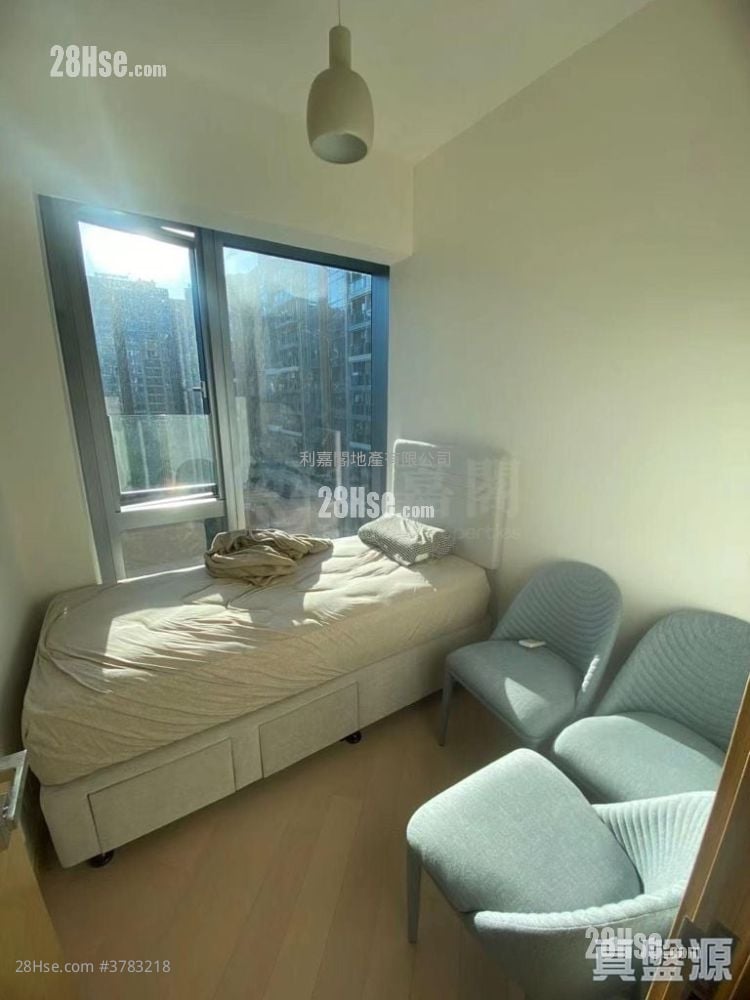 峻峦 售盘 3 房 634 平方尺