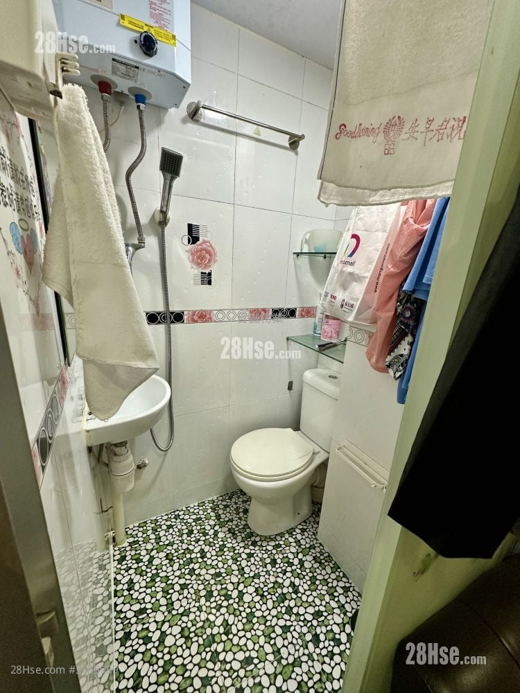 建德大楼 租盘 1 房 , 1 浴室 140 平方尺