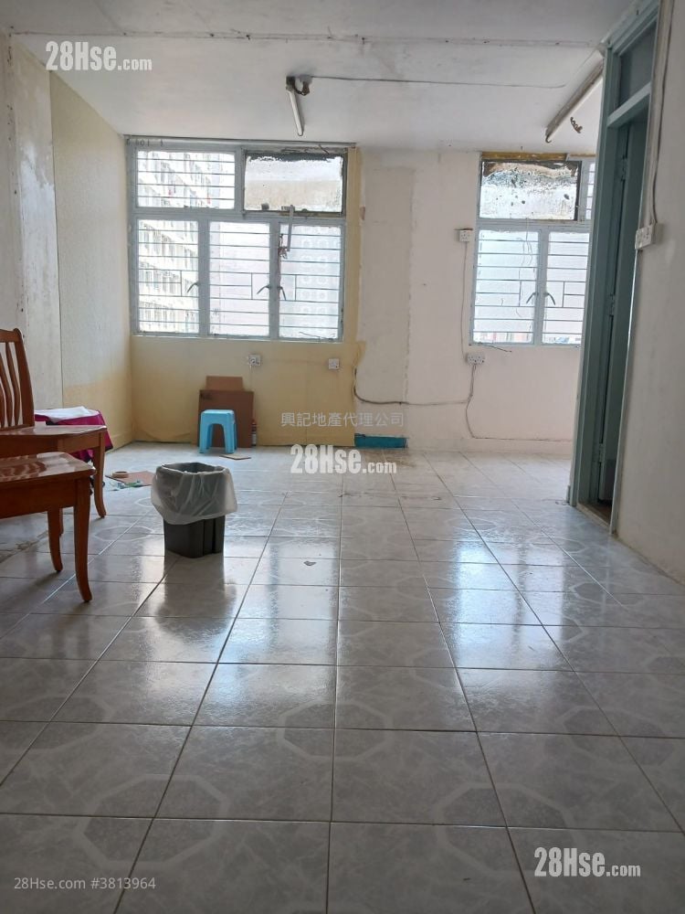 Tsui Ping (North) Estate Sell Studio , 1 Bathroom 377 ft²