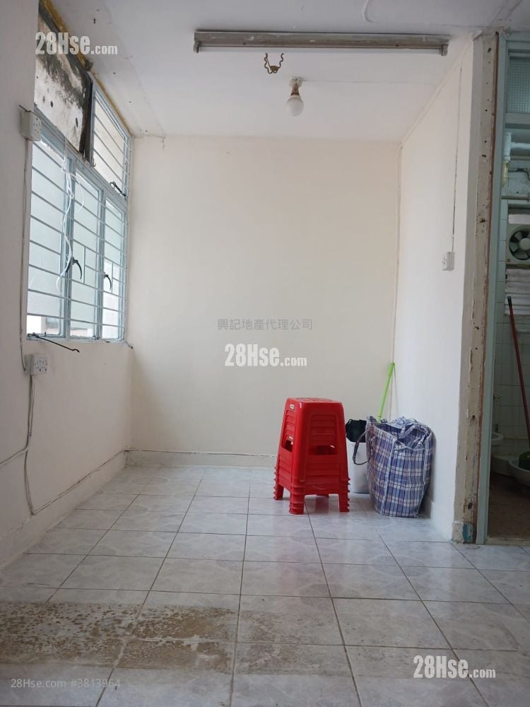 Tsui Ping (North) Estate Sell Studio , 1 Bathroom 377 ft²