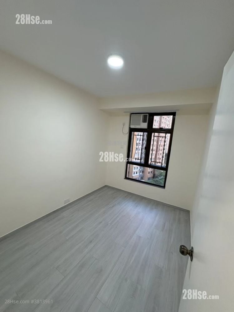 Pokfulam Gardens Rental 3 Bedrooms , 1 Bathroom 702 ft²