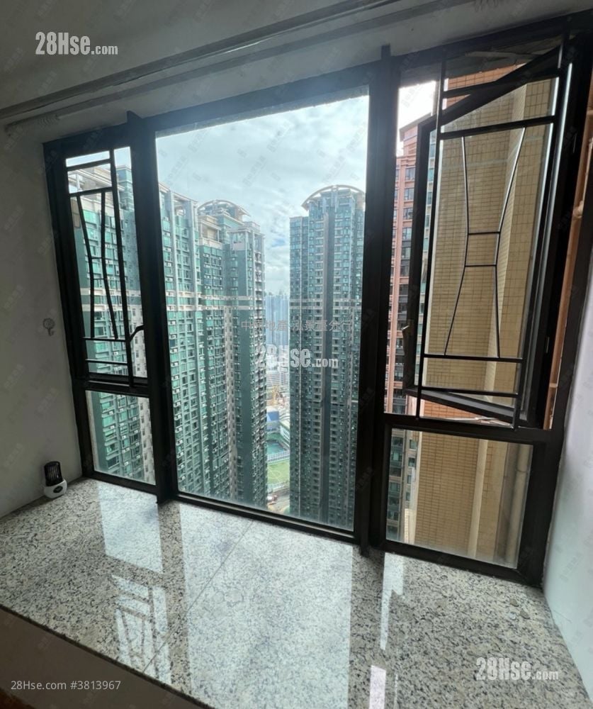 升悦居 售盘 3 房 607 平方尺