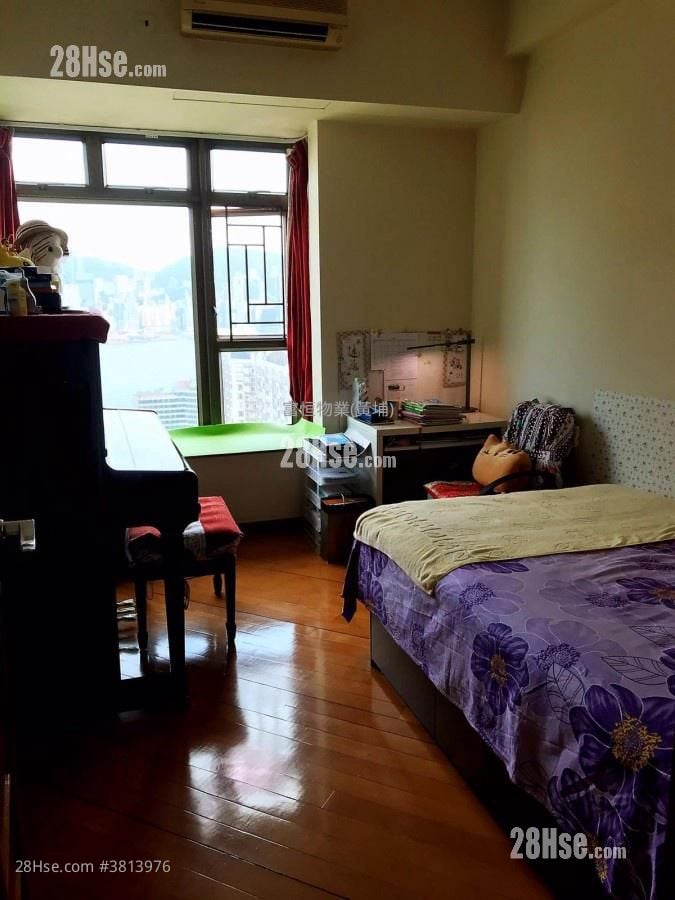 Royal Peninsula Sell 3 Bedrooms , 2 Bathrooms 1,043 ft²