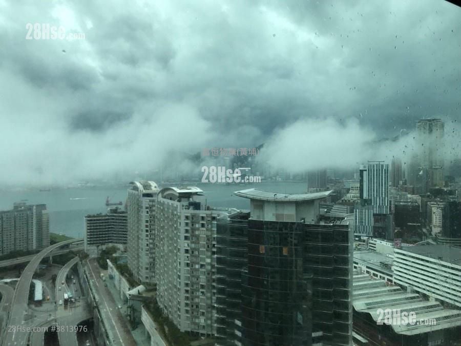 Royal Peninsula Sell 3 Bedrooms , 2 Bathrooms 1,043 ft²