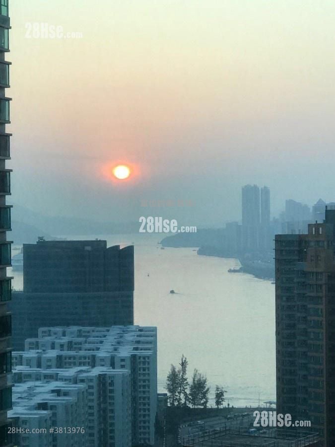 Royal Peninsula Sell 3 Bedrooms , 2 Bathrooms 1,043 ft²