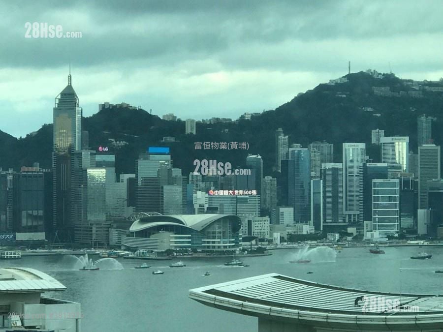 Royal Peninsula Sell 3 Bedrooms , 2 Bathrooms 1,043 ft²