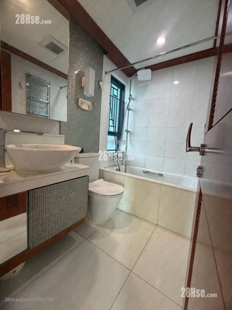 浪澄湾 租盘 2 房 , 1 浴室 556 平方尺