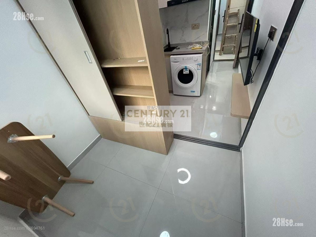 Lee Wah Building Rental 1 Bedroom , 1 Bathroom 200 ft²