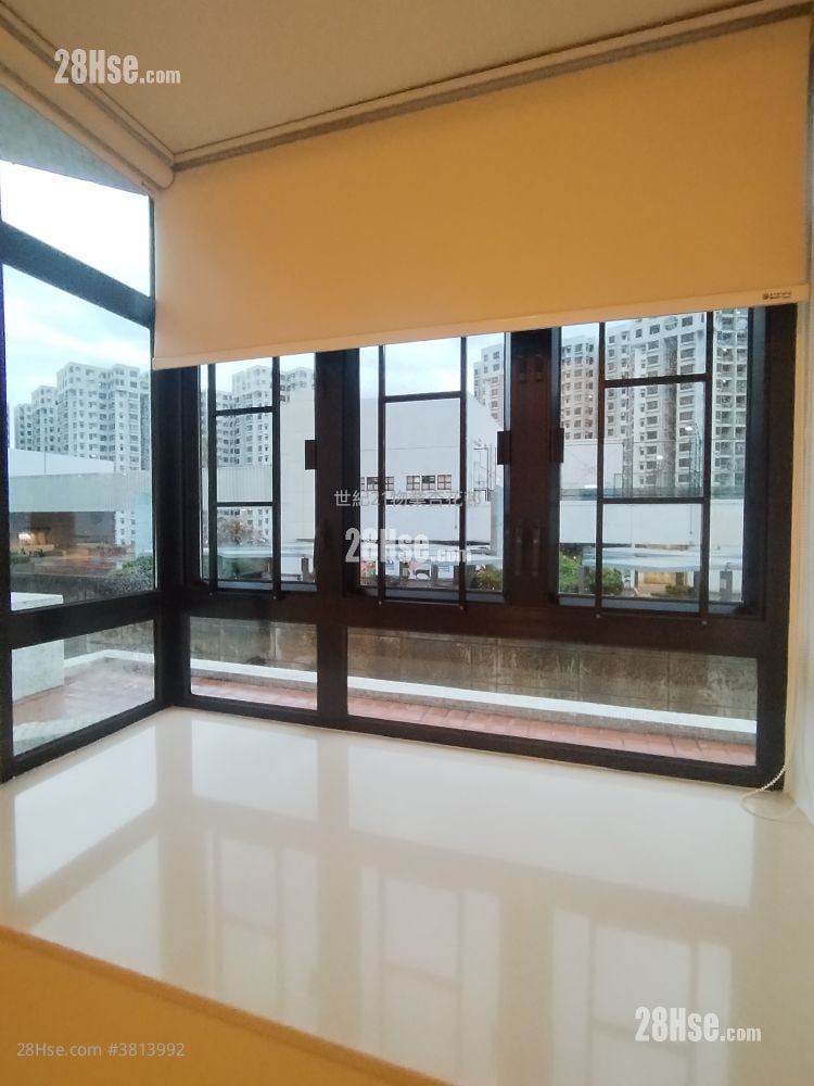 Heng Fa Chuen Rental 2 Bedrooms , 1 Bathroom 473 ft²