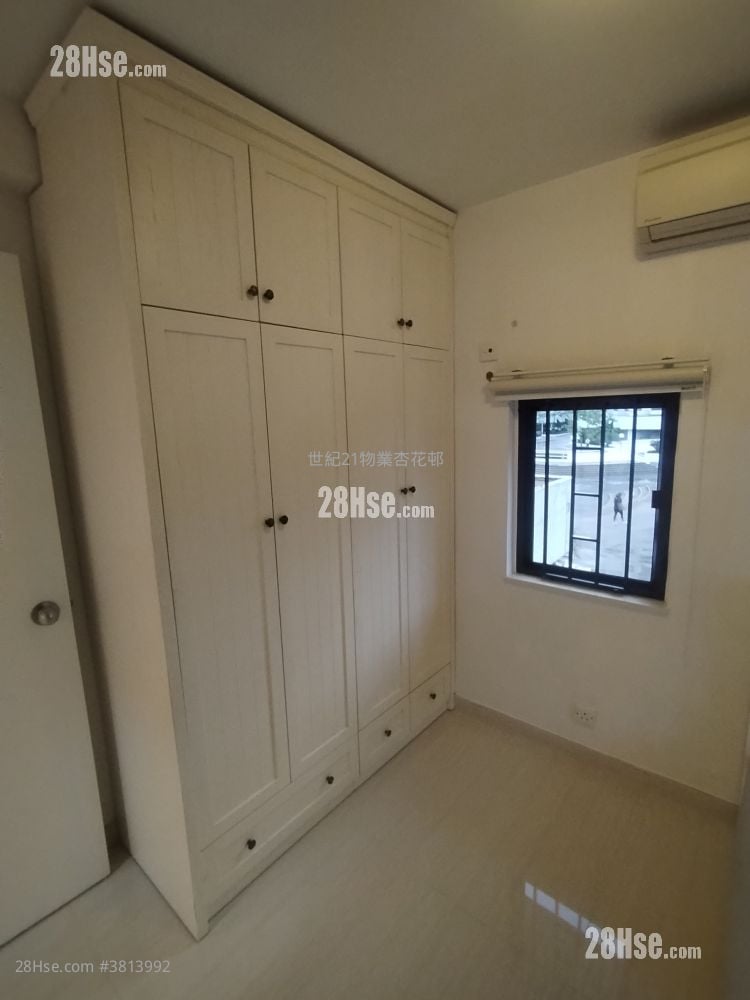 Heng Fa Chuen Rental 2 Bedrooms , 1 Bathroom 473 ft²