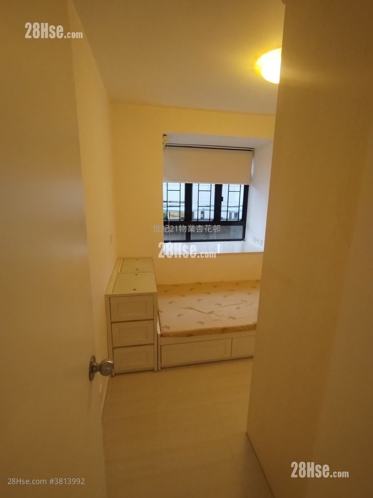 Heng Fa Chuen Rental 2 Bedrooms , 1 Bathroom 473 ft²