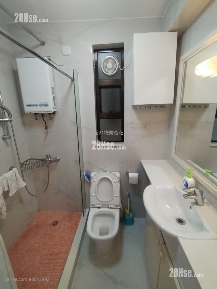 Heng Fa Chuen Rental 2 Bedrooms , 1 Bathroom 473 ft²