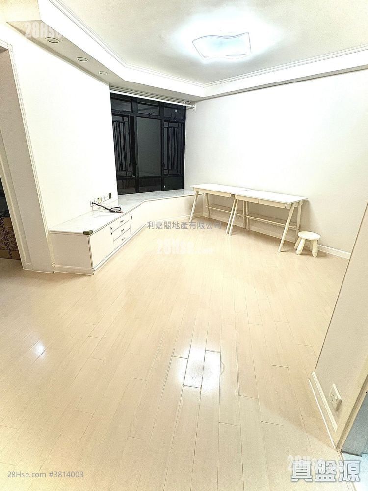 康怡花園 售盤 3 房 616 平方呎