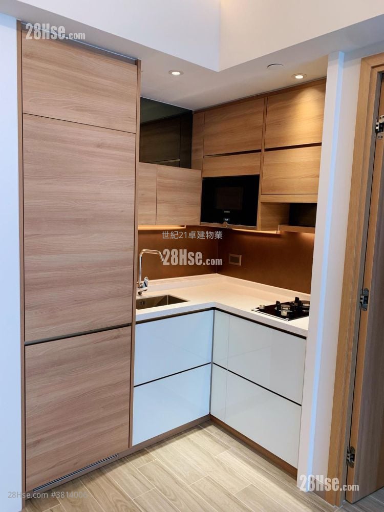 Arbour Rental 2 Bedrooms , 2 Bathrooms 511 ft²