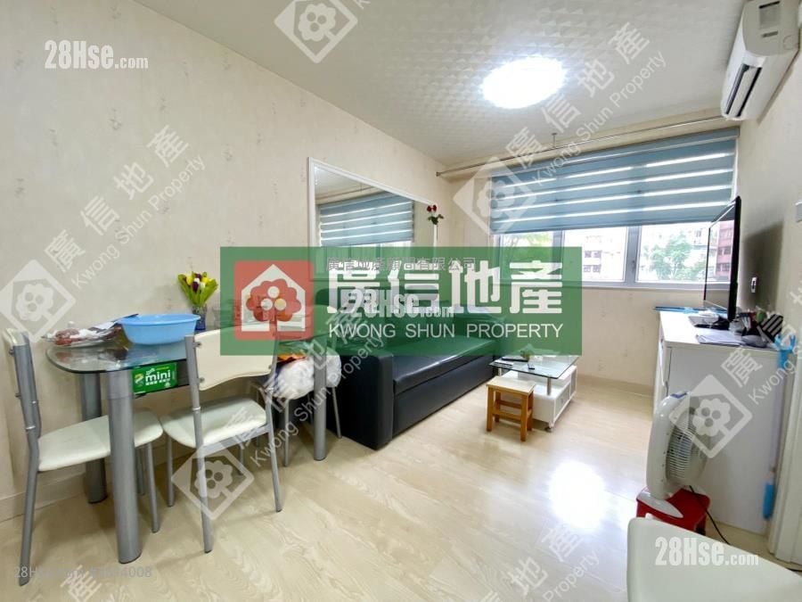 Shun Hing Building Sell 2 Bedrooms , 1 Bathroom 291 ft²