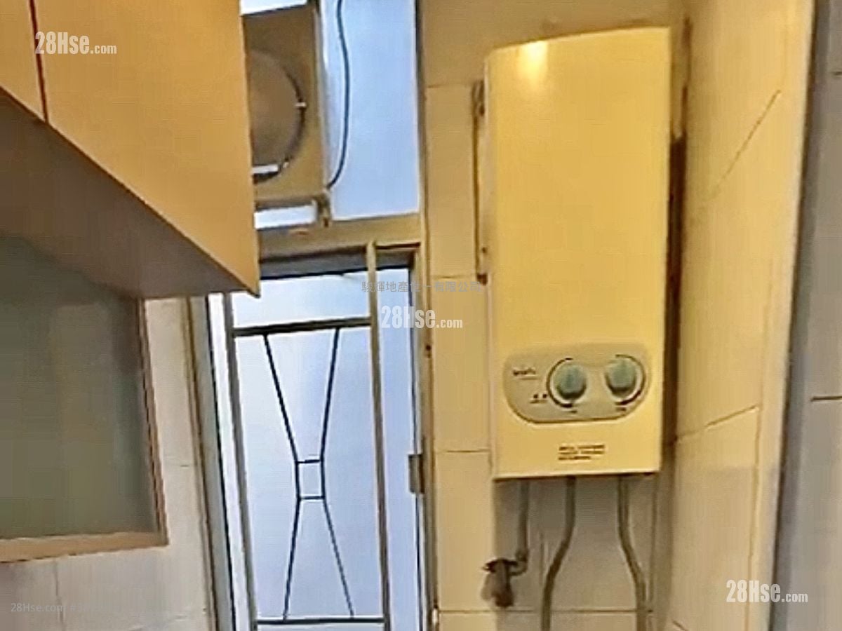 永發大廈 租盤 開放式間隔 , 1 浴室 194 平方呎