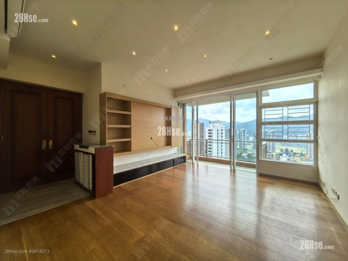 厅: 晋名峰 售盘 4 房 , 4 浴室 1,322 平方尺