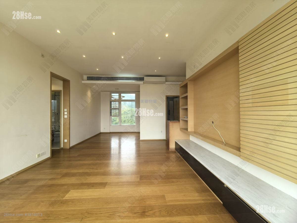 厅: 晋名峰 售盘 4 房 , 4 浴室 1,322 平方尺