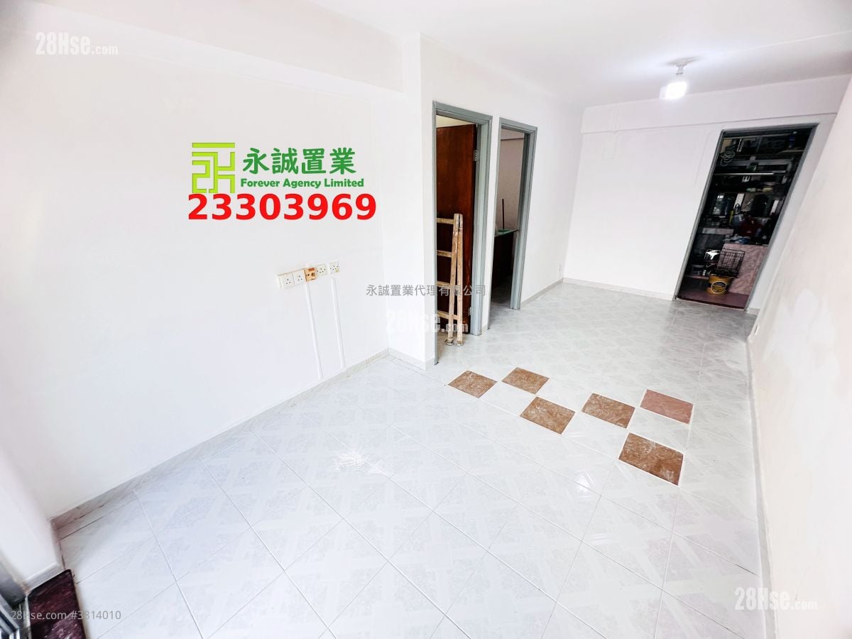 村屋 租盘 4 房 , 2 浴室