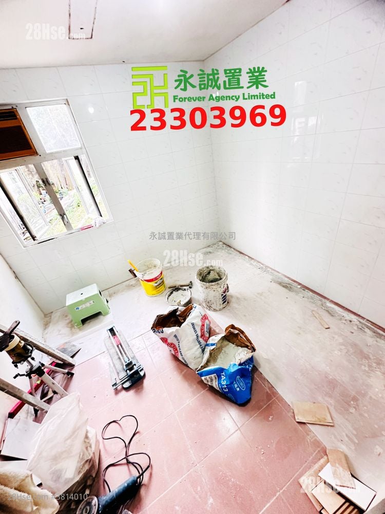 村屋 租盘 4 房 , 2 浴室