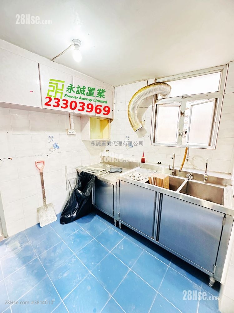 村屋 租盘 4 房 , 2 浴室