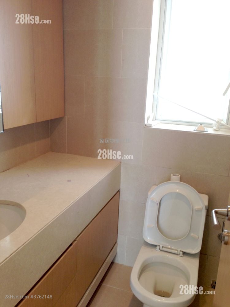 Island Lodge Sell 3 Bedrooms , 2 Bathrooms 853 ft²