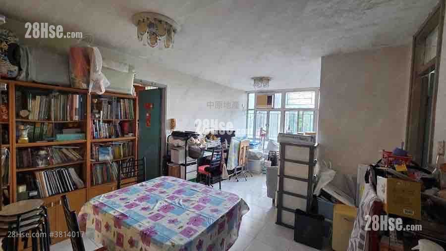 Tin Oi Court Sell 2 Bedrooms , 1 Bathroom 546 ft²